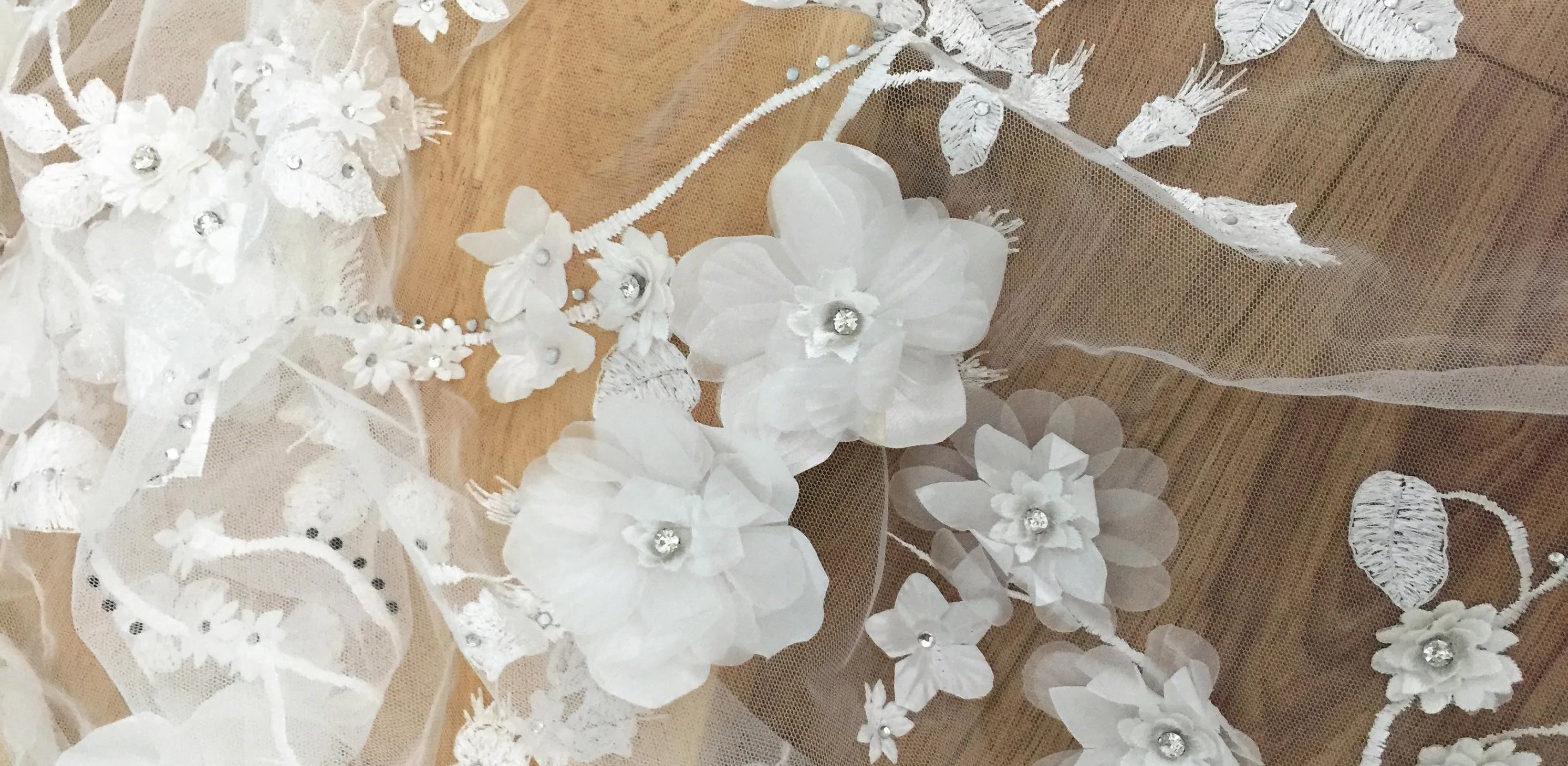 10 Stunning Ways to Use 3D Lace in Your Wedding Dress Design