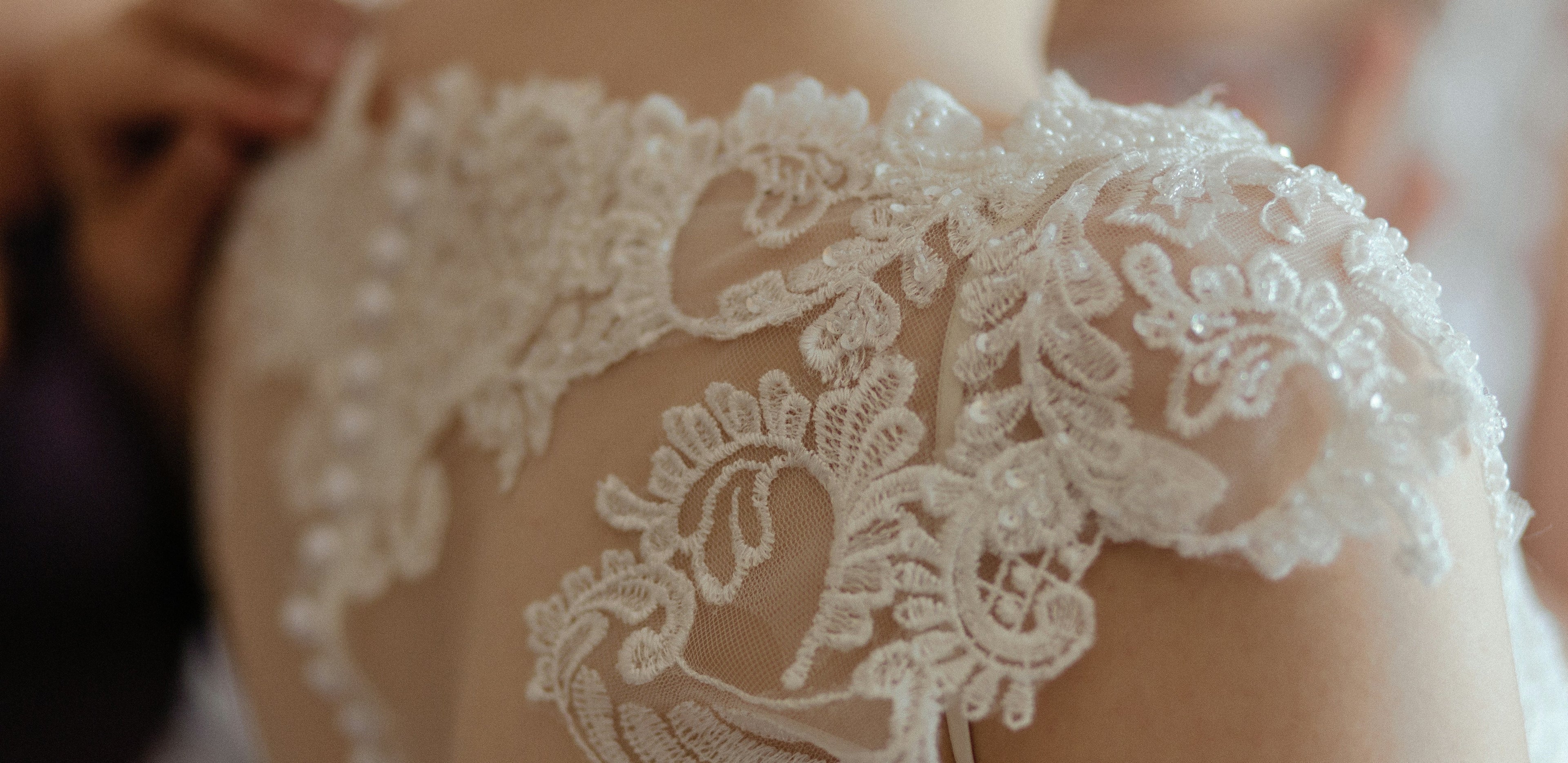 Chantilly Lace vs. Beaded Lace: Which Is Right for Your Wedding Dress?
