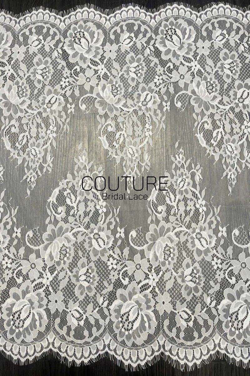 Lace Trim: Ivory Delicate Floral Bouquet Pattern with Scalloped Floral Edge and Mesh, 3 Meters