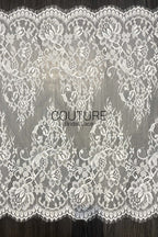Lace Trim: Ivory Delicate Floral Bouquet Pattern with Scalloped Floral Edge and Mesh, 3 Meters