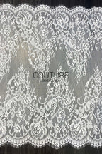 Lace Trim: Ivory Delicate Floral Bouquet Pattern with Scalloped Floral Edge and Mesh, 3 Meters