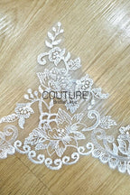 Lace Trim: Ivory Delicate Floral Vine Bouquet with Ornate Scalloped Scrollwork Edge, 1 Meter