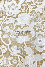 Floral Lace: Ornate Floral Vine with Scalloped Border, 3 Meters