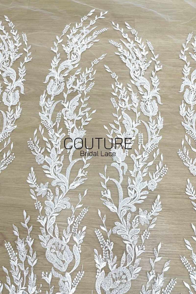 Beadings Lace: Ivory Ornate Floral Scrollwork with Scalloped Floral Medallion Edge, 3 Meters