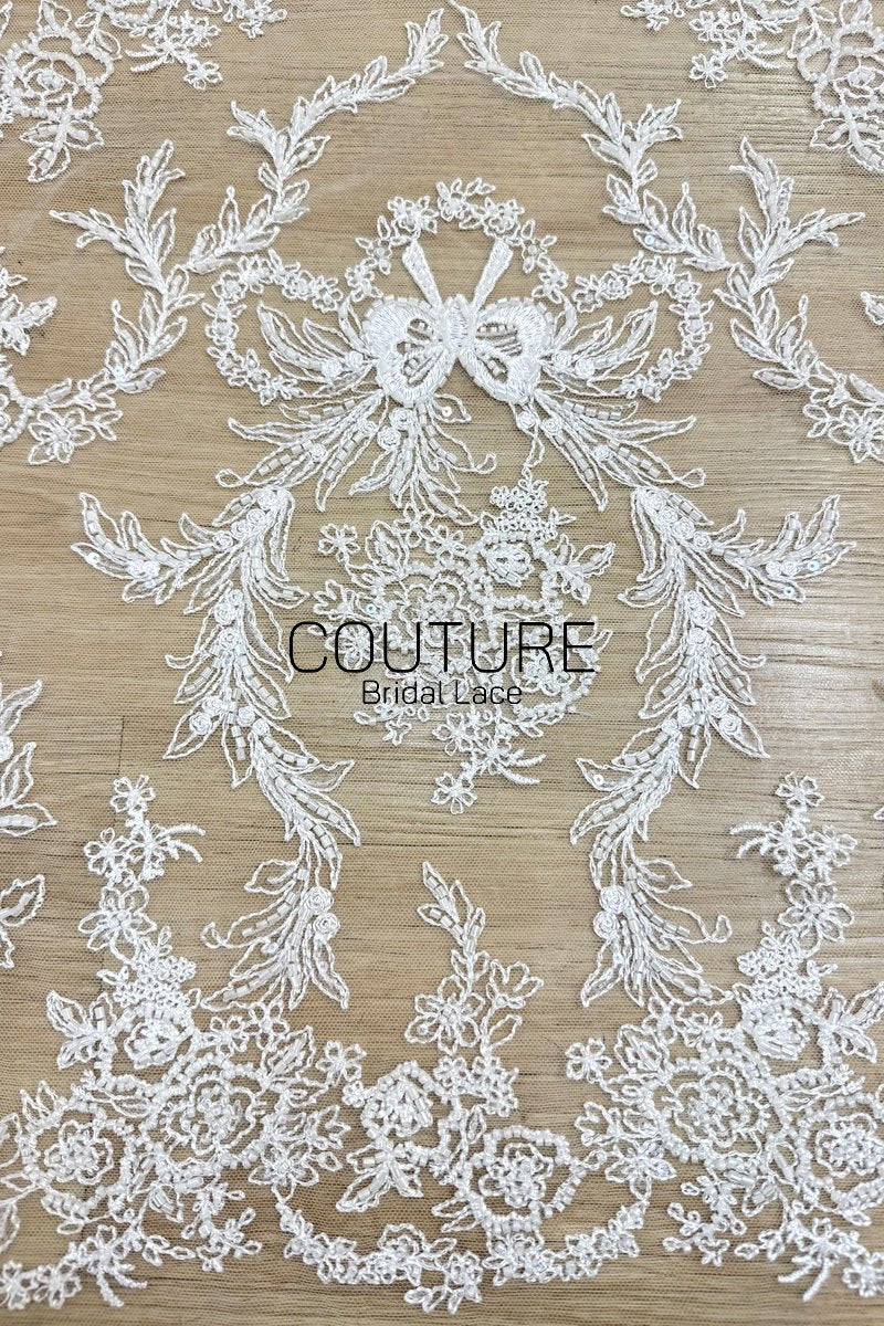 Beadings Lace: White Ornate Floral Medallion with Delicate Scalloped Floral Border Edge, 3 Meters