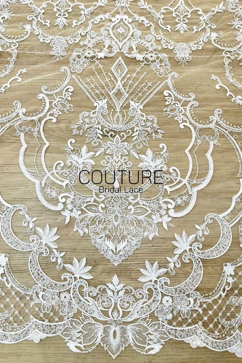 Beadings Lace: Ivory Ornate Baroque Medallion with Intricate Scalloped Floral Diamond Edge, 3 Meters