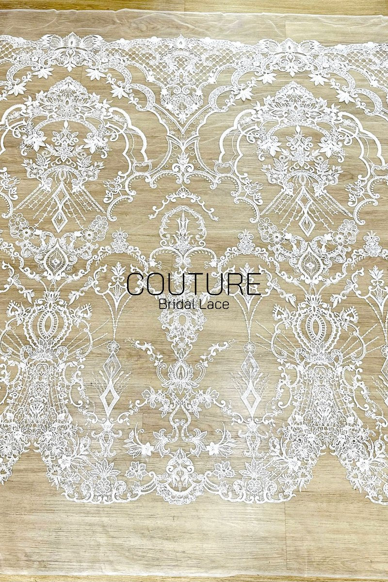 Beadings Lace: Ivory Ornate Baroque Medallion with Intricate Scalloped Floral Diamond Edge, 3 Meters