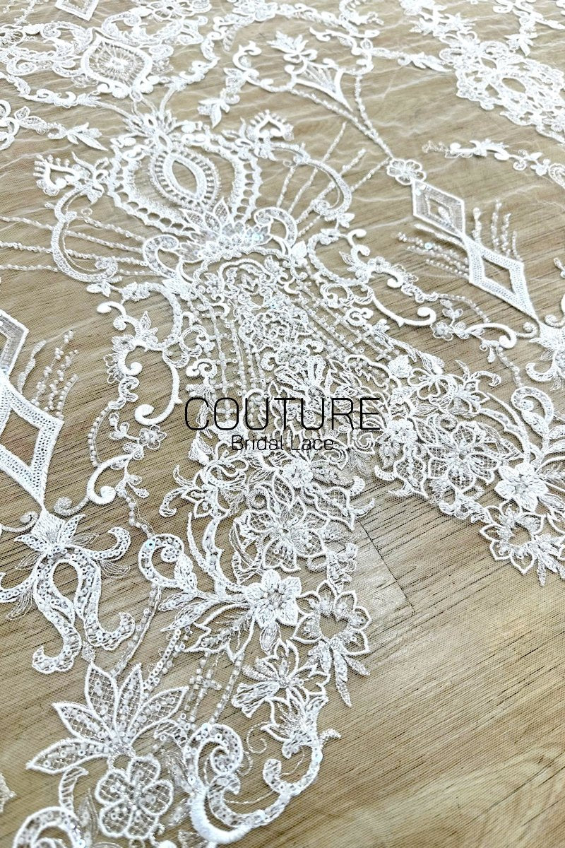 Beadings Lace: Ivory Ornate Baroque Medallion with Intricate Scalloped Floral Diamond Edge, 3 Meters