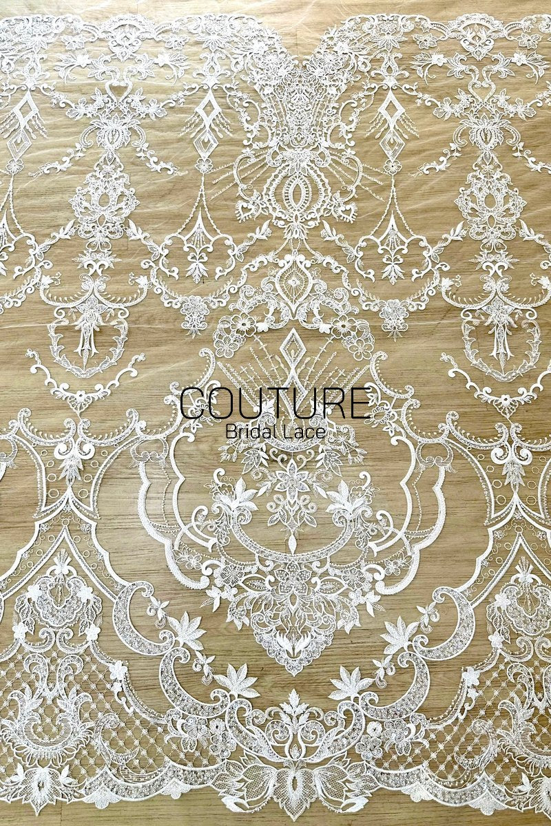 Beadings Lace: Ivory Ornate Baroque Medallion with Intricate Scalloped Floral Diamond Edge, 3 Meters
