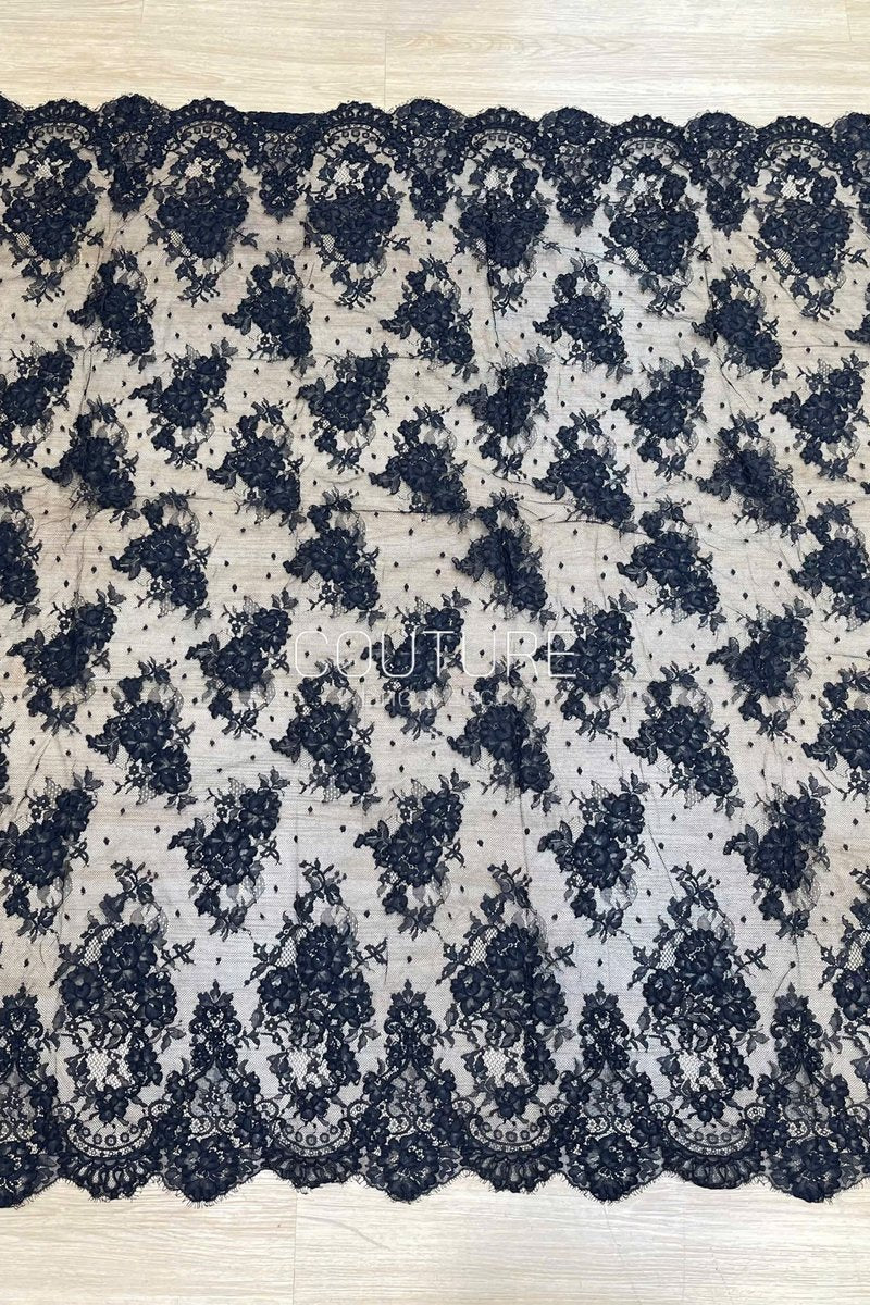 Color Lace: Floral Vine Clusters with Intricate Scalloped Floral Lace Edge, 3 Meters
