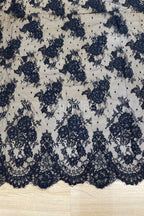 Color Lace: Floral Vine Clusters with Intricate Scalloped Floral Lace Edge, 3 Meters