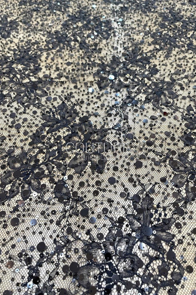 Color Lace: Floral Spray Pattern with Scalloped Eyelash Fringe Borders, 3 Meters