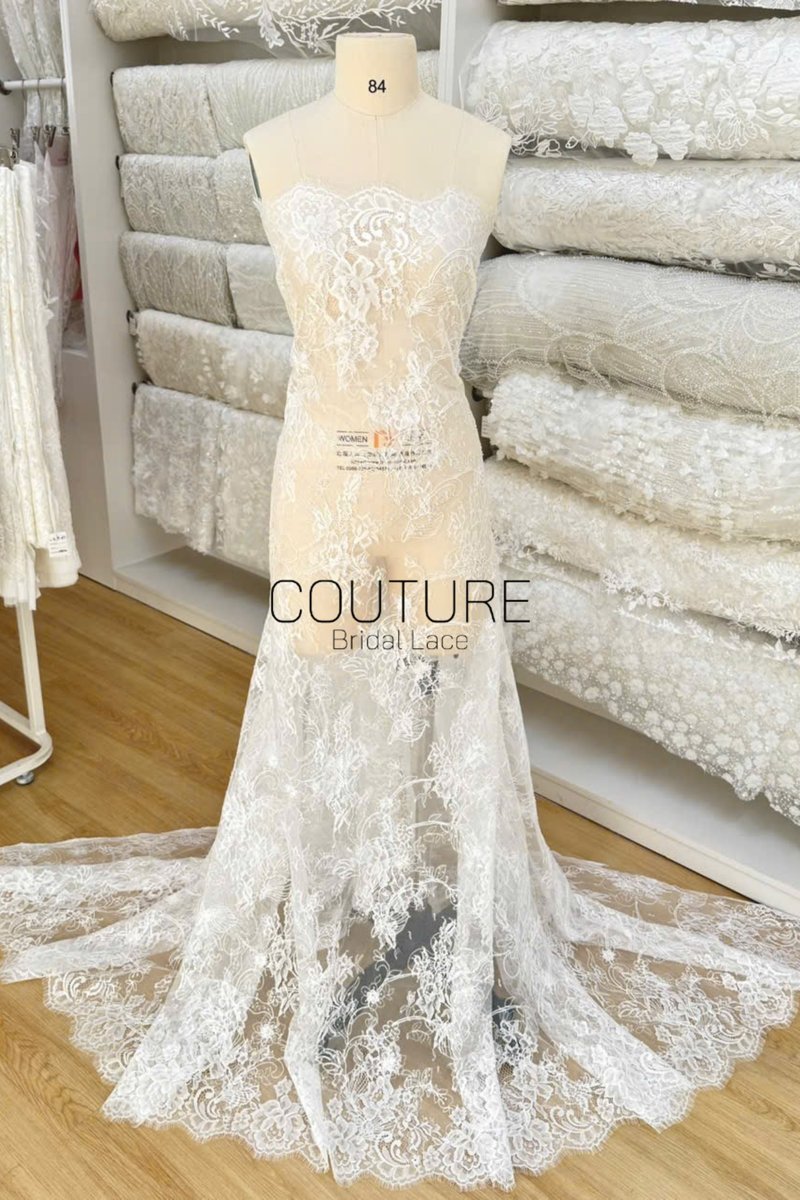 Beaded Chantilly Lace: White Intricate Floral Vine Clusters with Scalloped Floral Medallion Edge Border, 3 Meters
