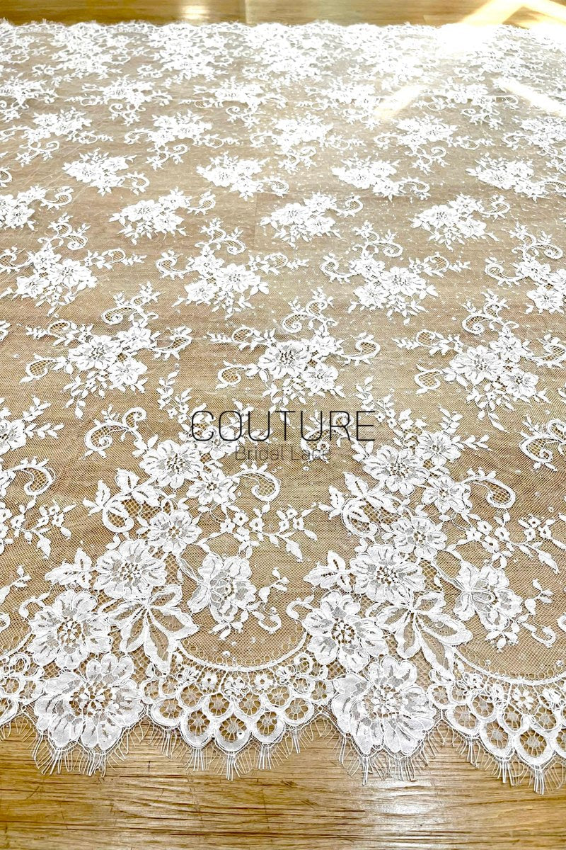 Sequins Chantilly Lace: Ivory Elaborate Floral And Swirling Vine Pattern With Scalloped Border With Delicate Eyelash Fringes, 3 Meters