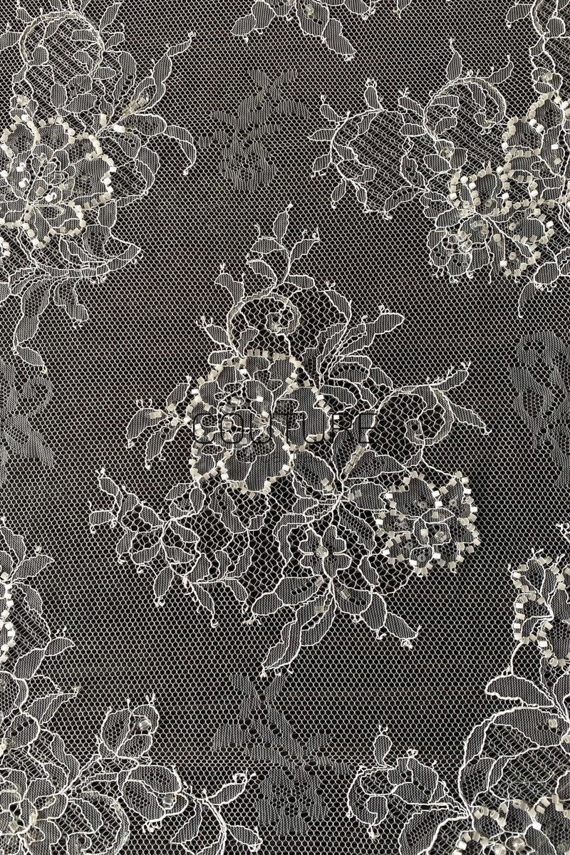 Beaded Chantilly Lace: Ivory Floral Bouquet Clusters with Delicate Scalloped Eyelash Fringe Edge, 3 Meters