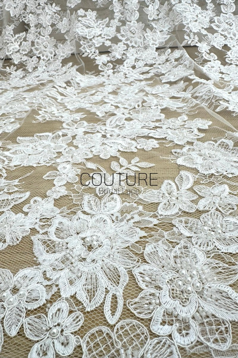 Beaded Chantilly Lace: Light Ivory Floral And Leafy Sprigs with Delicate Double-Scalloped Floral Borders, 3 Meters