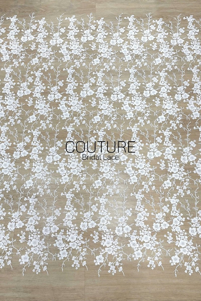 Floral Lace: Dense Allover Floral with Scalloped Border, 3 Meters