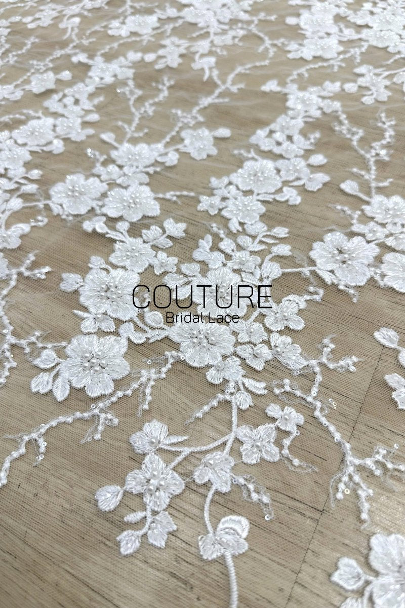 Floral Lace: Dense Allover Floral with Scalloped Border, 3 Meters