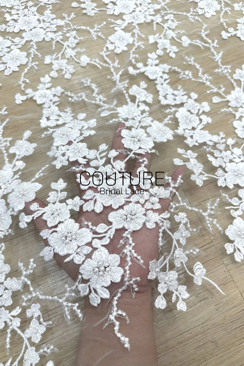Floral Lace: Dense Allover Floral with Scalloped Border, 3 Meters