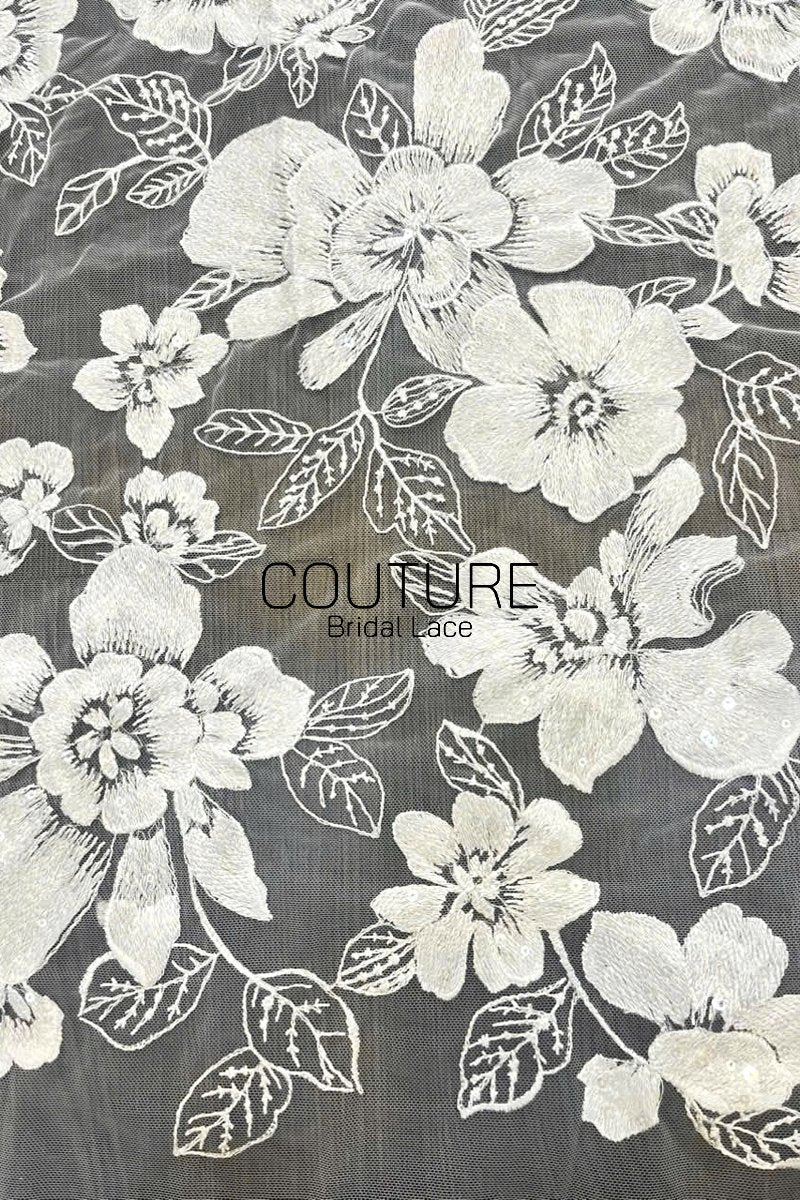 Floral Lace: Scattered Floral Clusters with Scalloped Border, 3 Meters