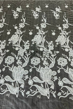 Floral Lace: Ivory Large Botanical Floral Arrangement with Scalloped Floral Edge Border, 1 Meter