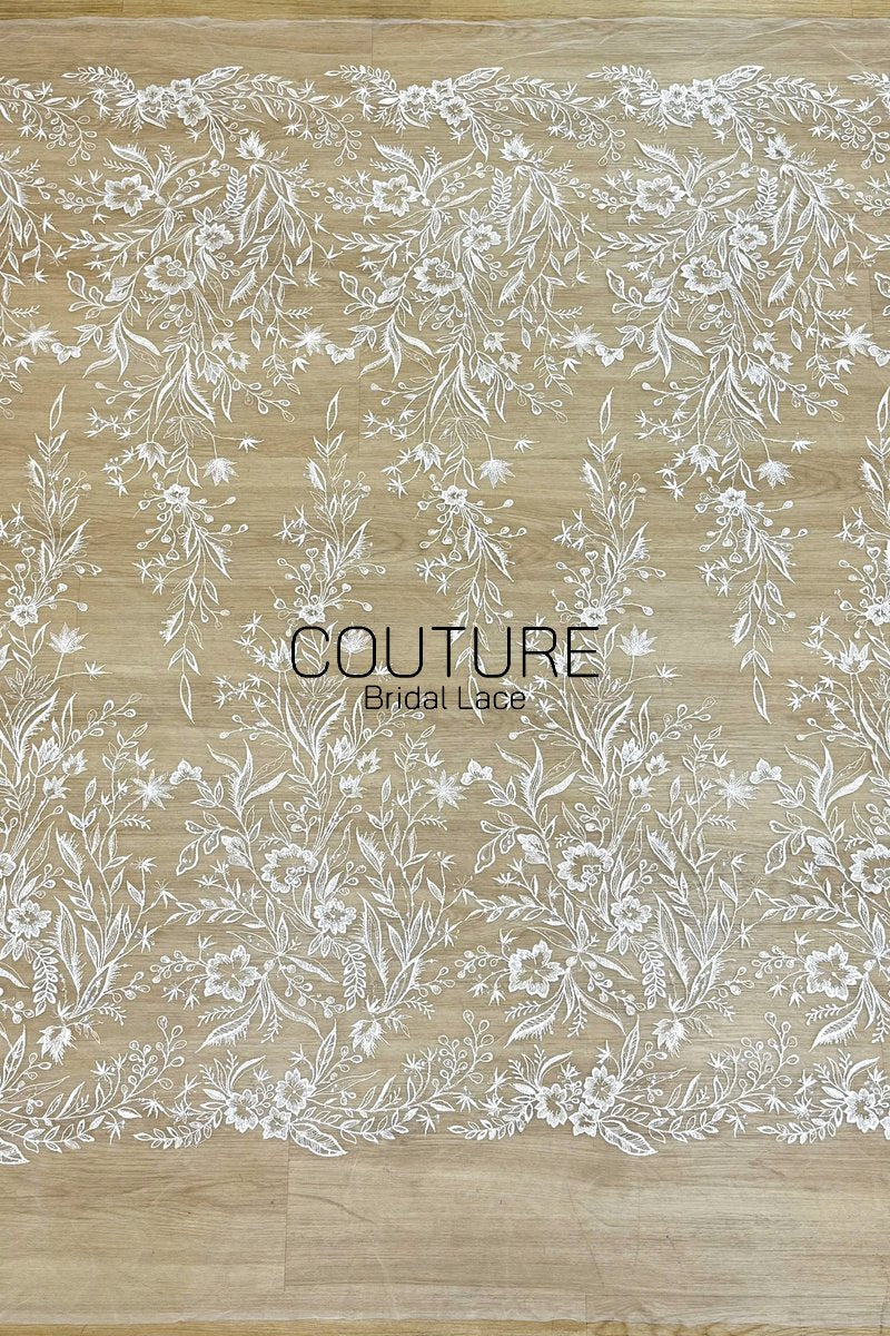 Floral Lace: Scattered Floral Clusters with Scalloped Border, 3 Meters