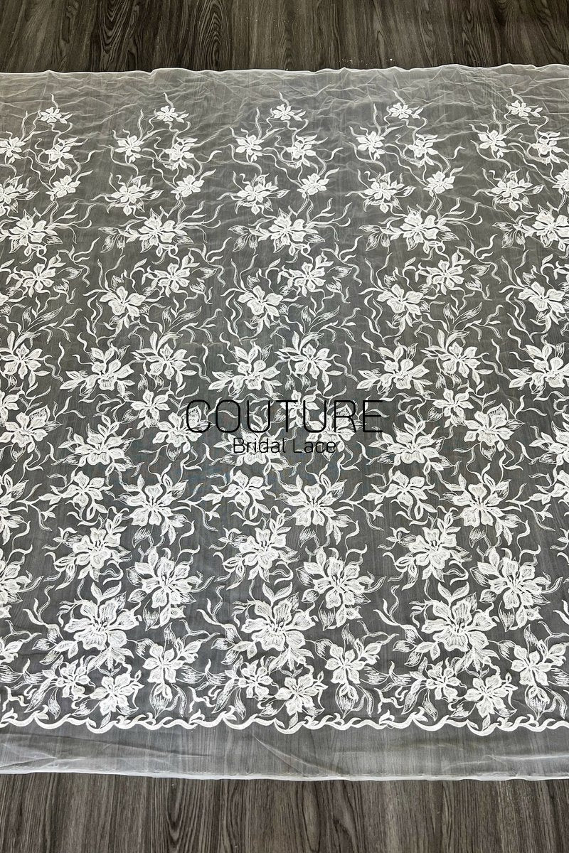 Floral Lace: Delicate Floral Vine with Scalloped Border, 3 Meters