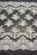 Floral Lace: Ivory Scattered Floral Medallions with Scalloped Floral Edge Border, 1 Meter