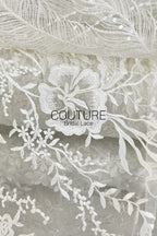 Floral Lace: Dense Floral Vine with Scalloped Border, 3 Meters