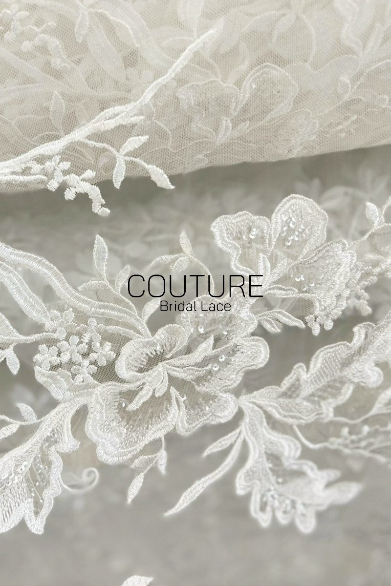Floral Lace: Dense Floral Vine with Scalloped Border, 3 Meters
