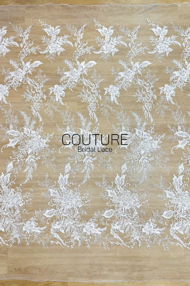 Floral Lace: Delicate Floral Vine with Scalloped Border, 3 Meters
