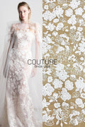 Floral Lace: Scattered Floral Sprays with Scalloped Border, 3 Meters