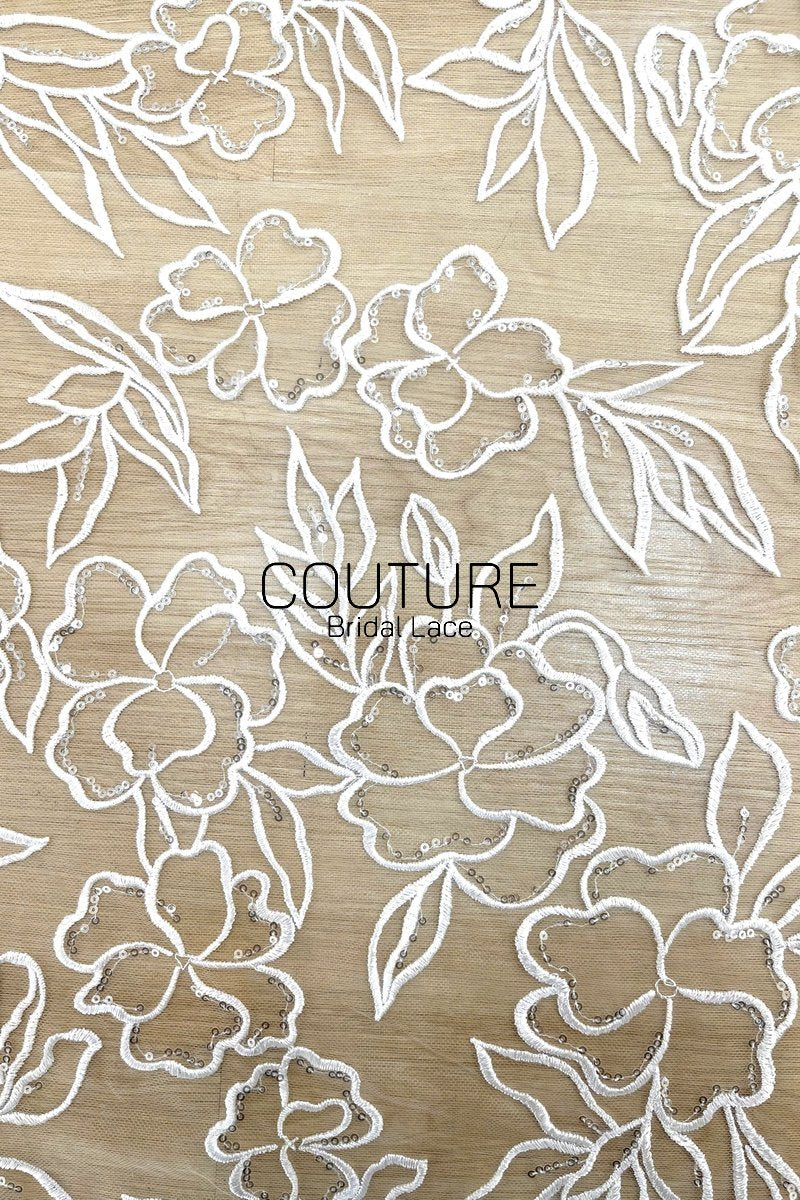 Floral Lace: Ornate Floral Vine with Scalloped Border, 3 Meters