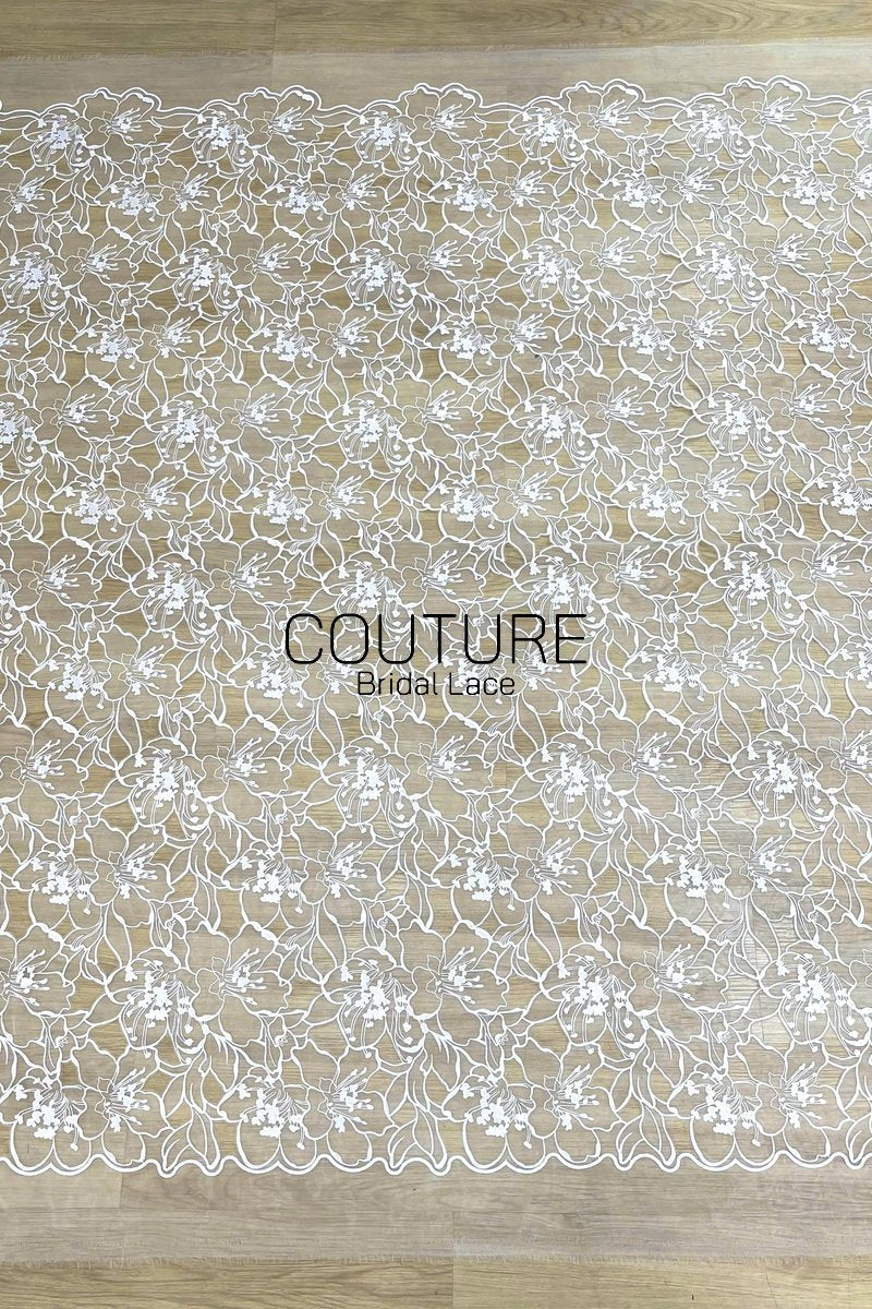 Floral Lace: Dense Allover Floral with Scalloped Border, 3 Meters