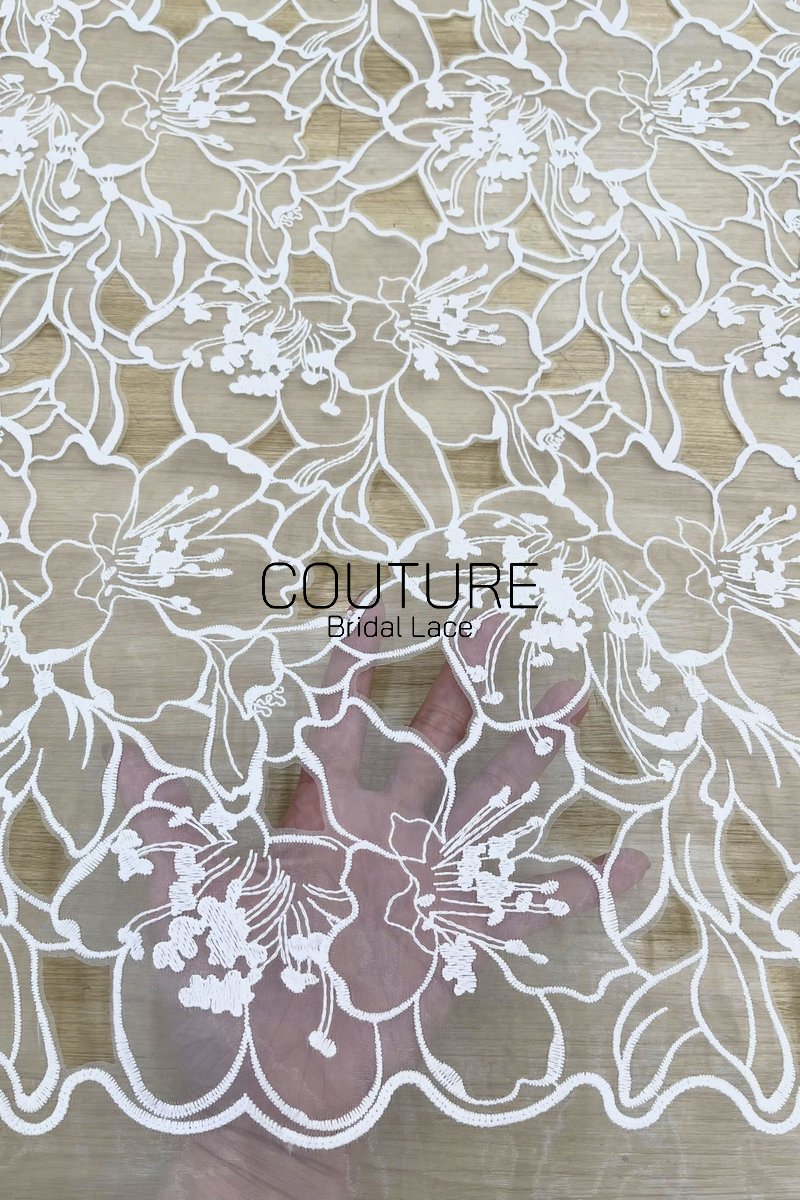 Floral Lace: Dense Allover Floral with Scalloped Border, 3 Meters
