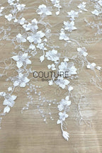 Floral Lace: Scattered Floral Sprays with Scalloped Border, 3 Meters