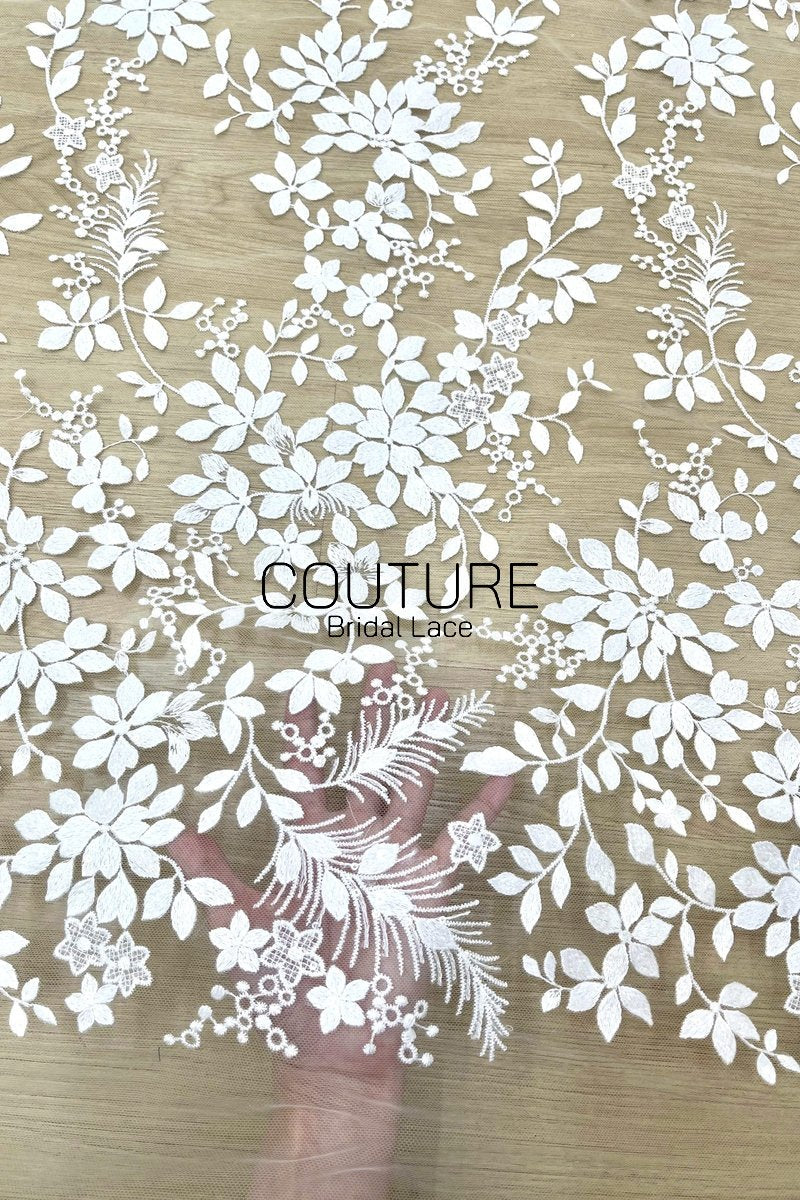 Floral Lace: Dense Allover Floral with Scalloped Border, 3 Meters