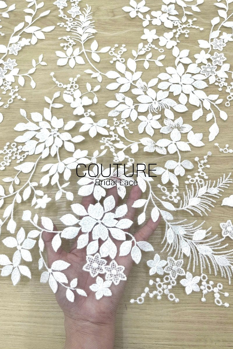 Floral Lace: Dense Allover Floral with Scalloped Border, 3 Meters