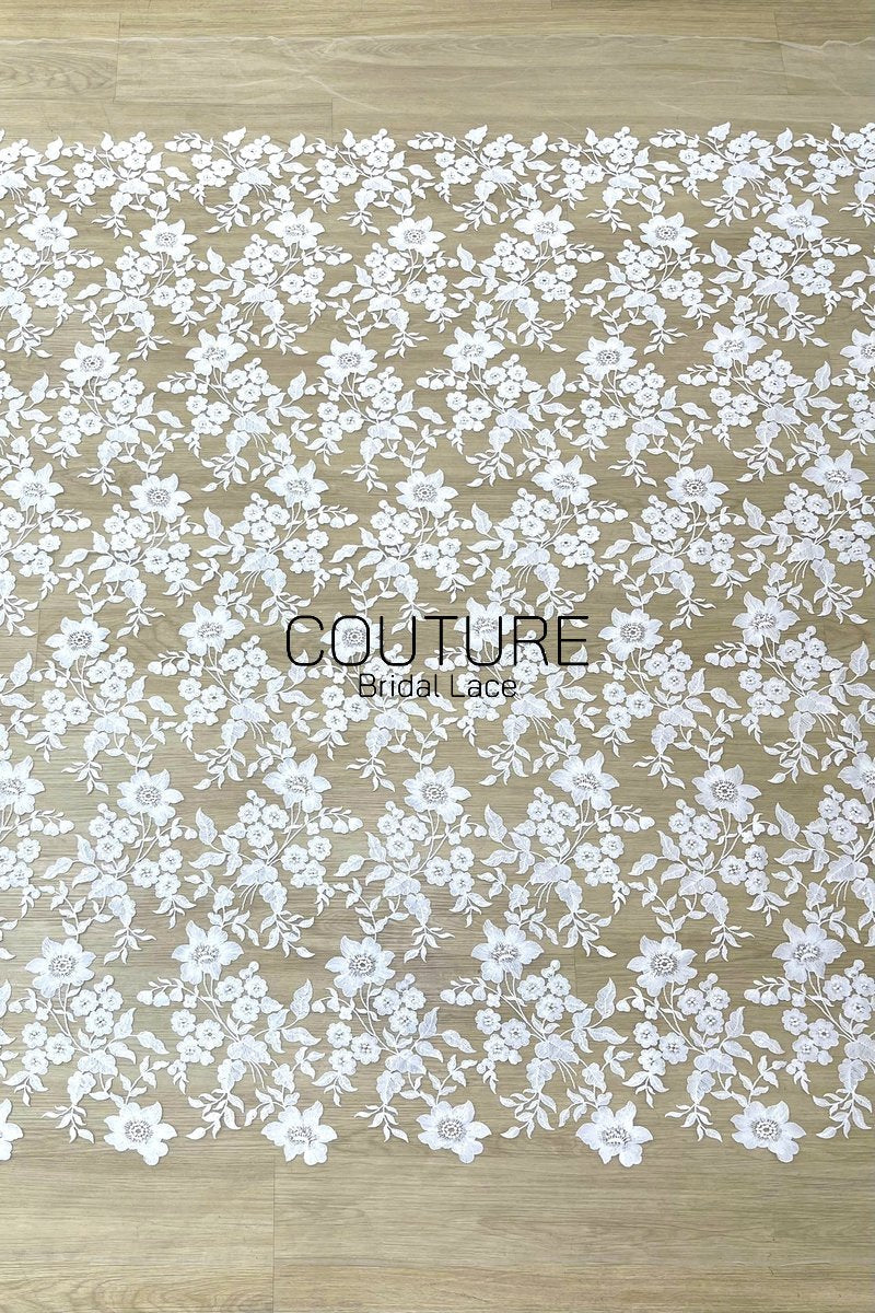 Floral Lace: Dense Allover Floral with Scalloped Border, 3 Meters