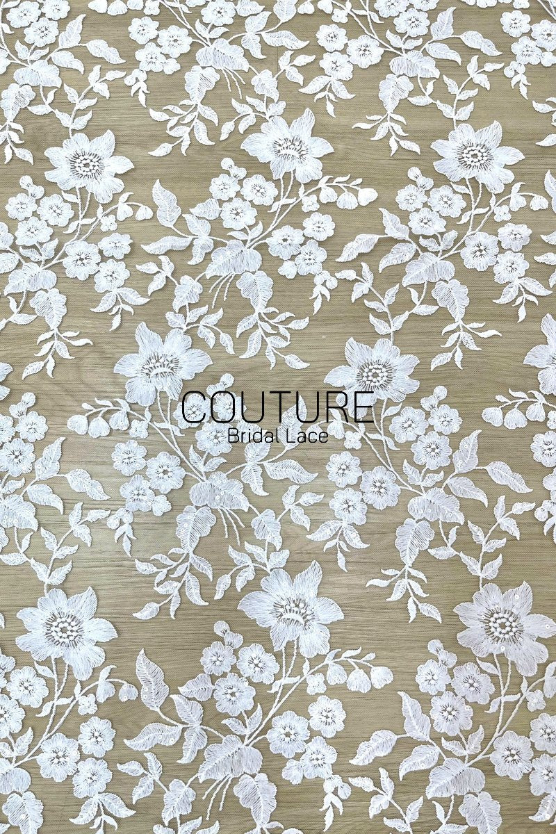 Floral Lace: Dense Allover Floral with Scalloped Border, 3 Meters
