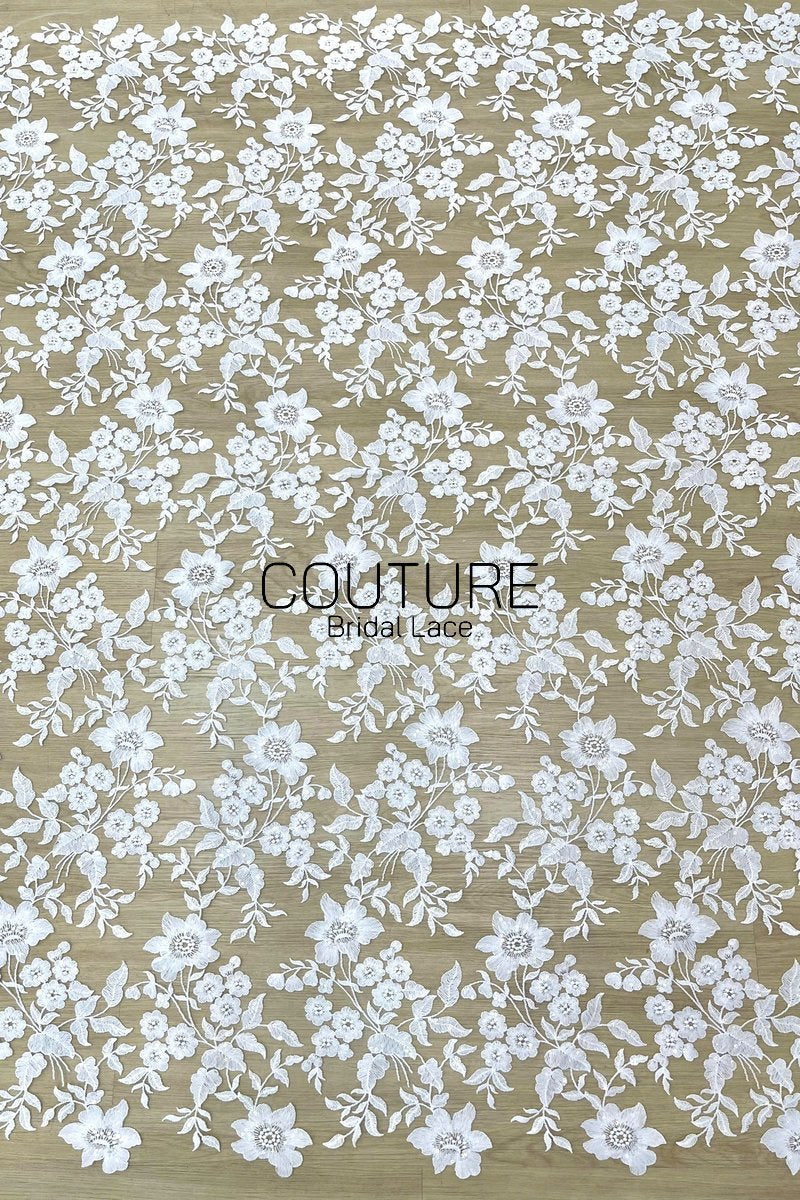 Floral Lace: Dense Allover Floral with Scalloped Border, 3 Meters