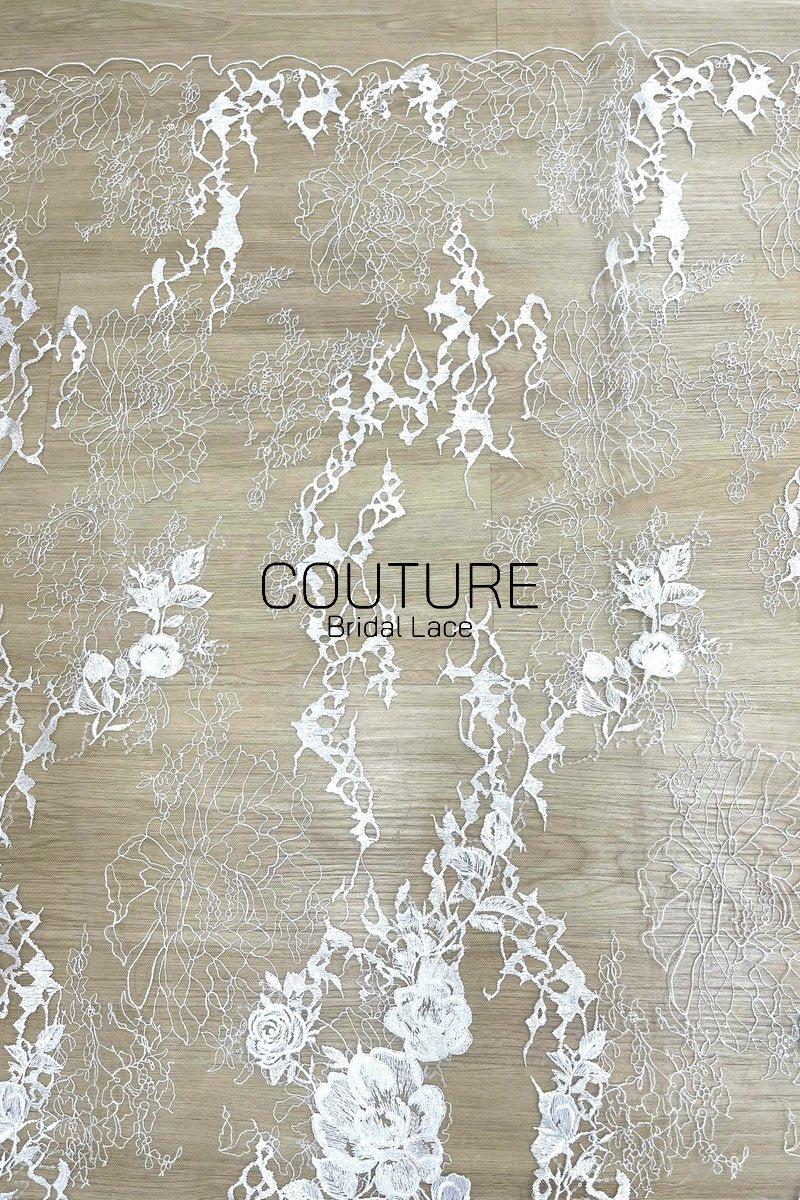 Floral Lace: Ornate Floral Clusters with Scalloped Border, 3 Meters