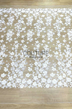 Floral Lace: Scattered Floral Vine with Scalloped Border, 3 Meters