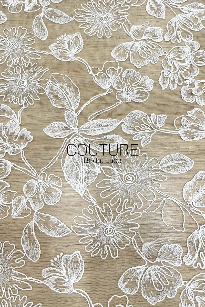 Floral Lace: Ornate Floral Clusters with Scalloped Border, 3 Meters