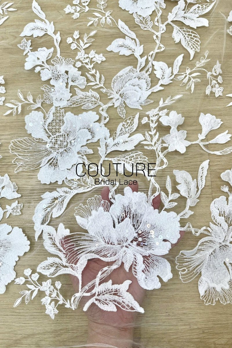 Floral Lace: Dense Allover Floral with Scalloped Border, 3 Meters