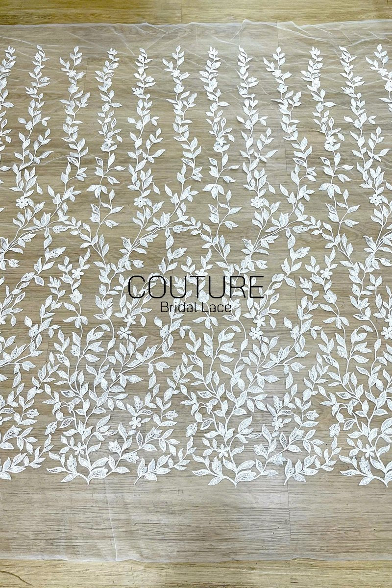 Floral Lace: Ornate Floral Vine with Scalloped Border, 3 Meters
