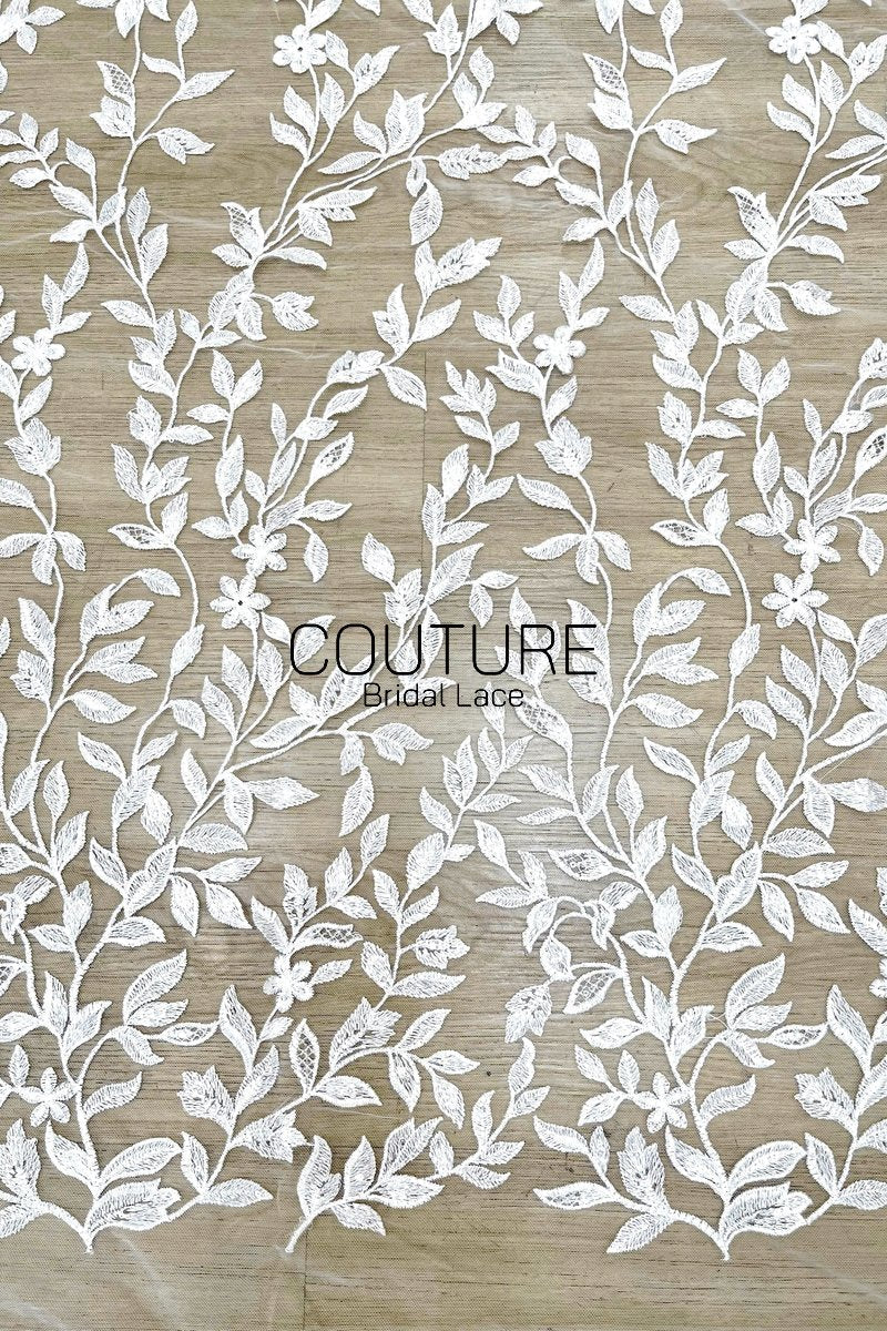 Floral Lace: Ornate Floral Vine with Scalloped Border, 3 Meters