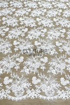 Floral Lace: White Embroidered Large Blooms with Scalloped Floral Edge Border, 1 Meter