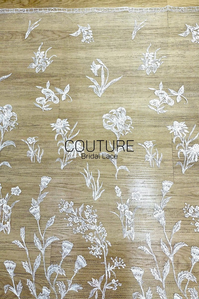 Floral Lace: Ornate Floral Vine with Eyelash Scalloped Border, 3 Meters