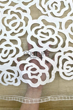 Floral Lace: Scattered Floral Clusters with Scalloped Border, 3 Meters
